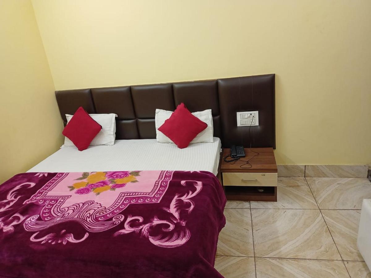 Hotel Vinayak Inn Haridwar Ngoại thất bức ảnh