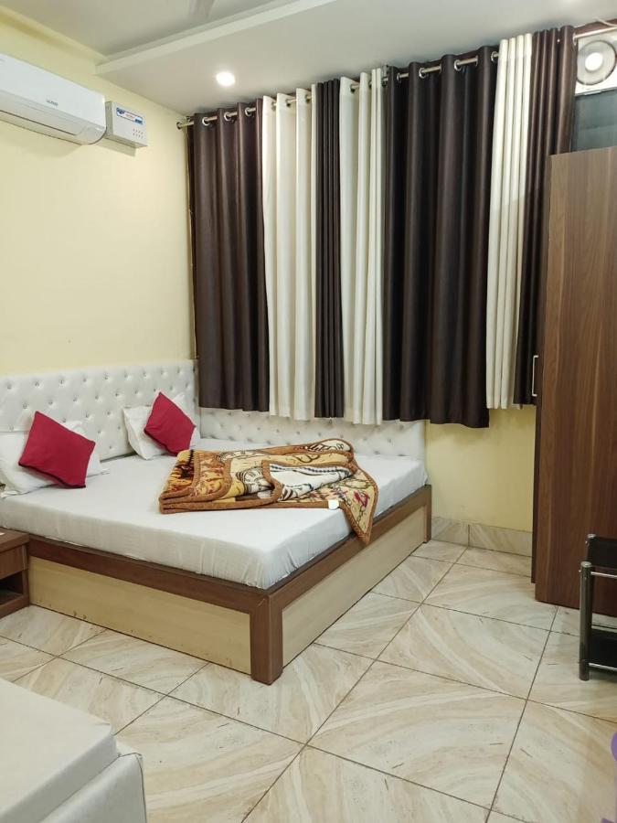 Hotel Vinayak Inn Haridwar Ngoại thất bức ảnh
