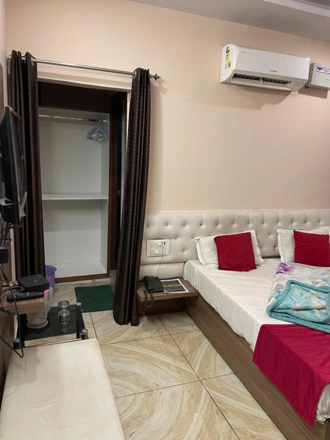 Hotel Vinayak Inn Haridwar Ngoại thất bức ảnh